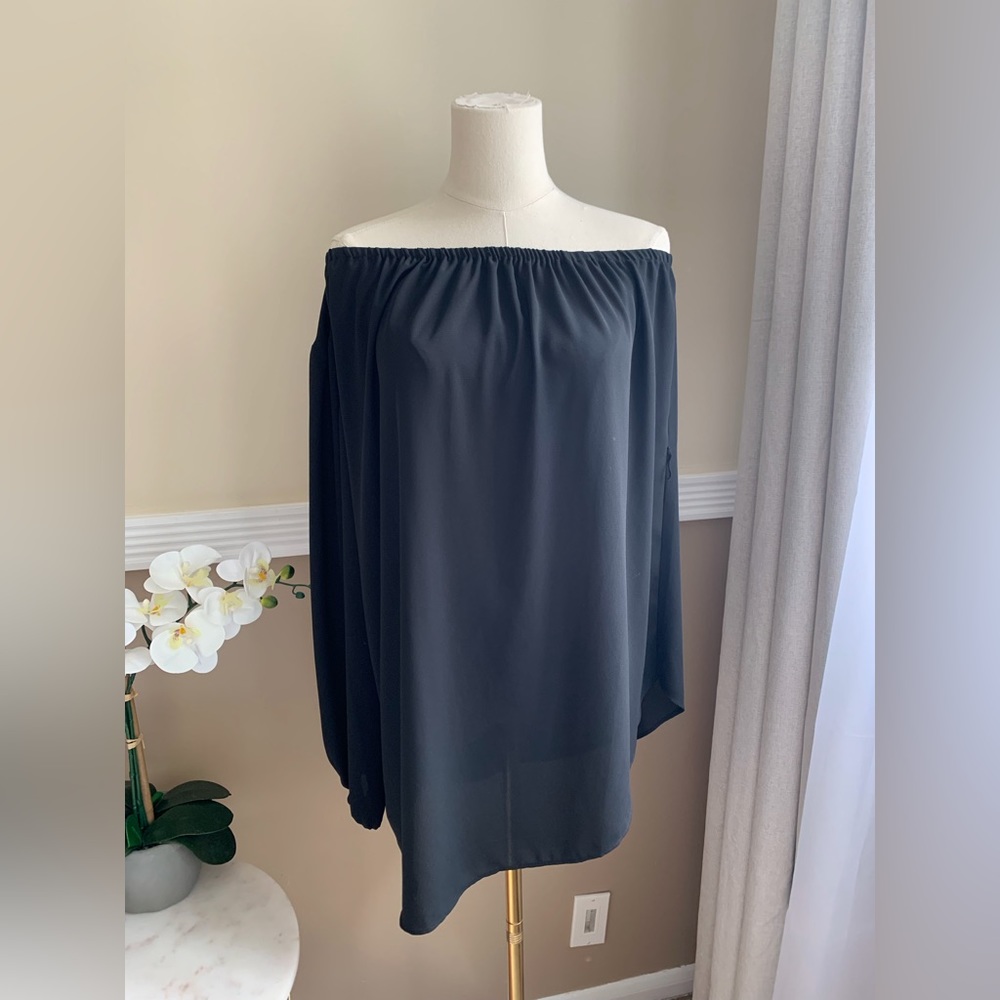 ANN TAYLOR Black One Sleeve Off The Shoulder Blouse Size L